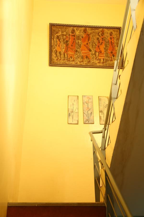 Hotel Sweet Inn Lahore Esterno foto