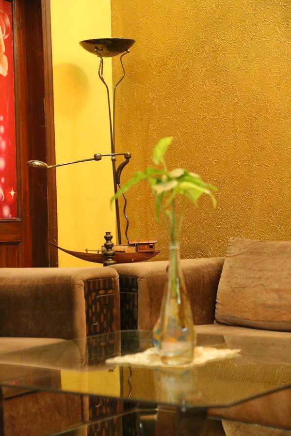 Hotel Sweet Inn Lahore Esterno foto